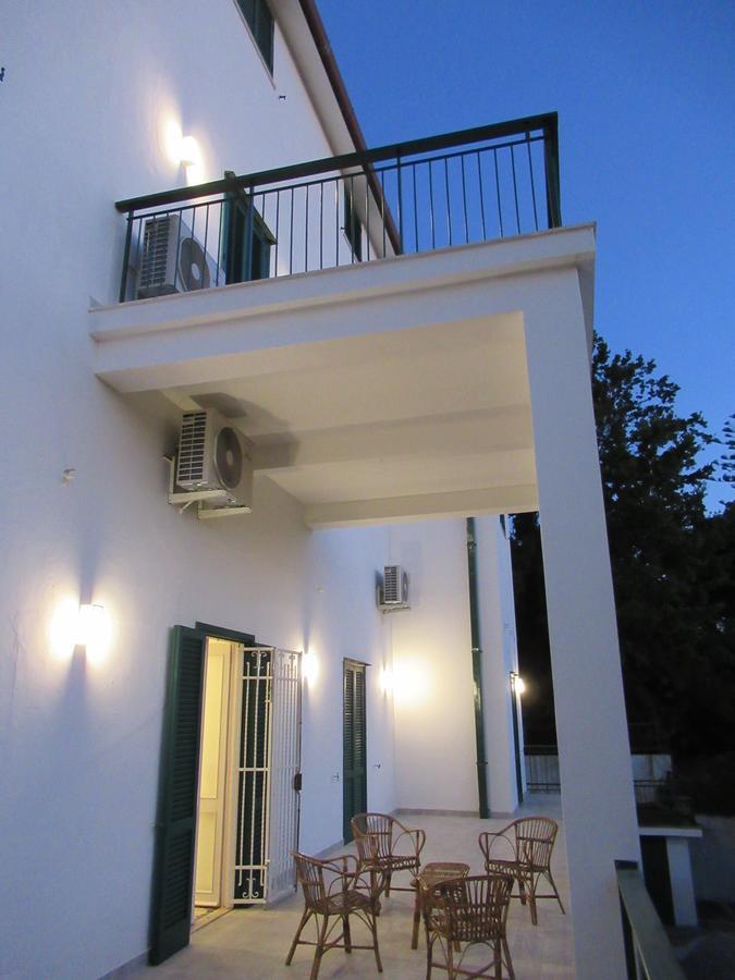 Villa Marta Таранто Екстер'єр фото