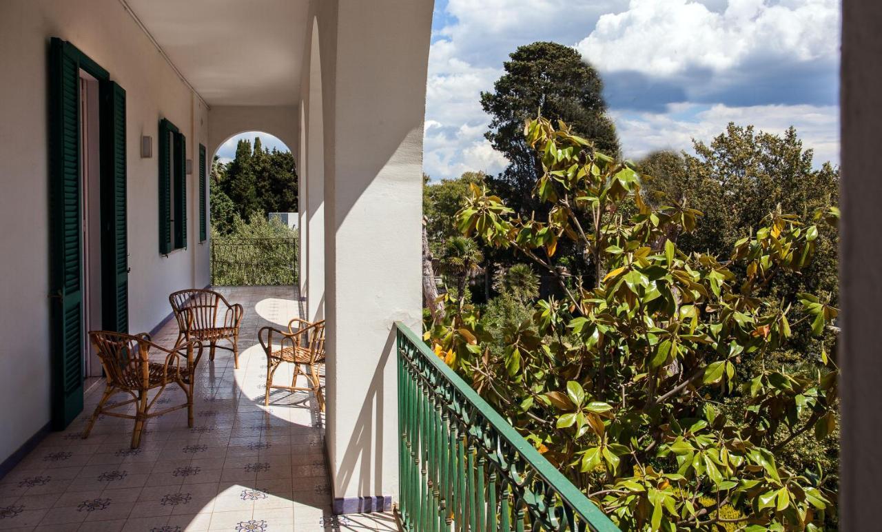 Villa Marta Таранто Екстер'єр фото